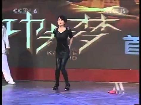 wenwen han hot|The Karate Kid 2011 Wenwen Han ' Meiying ' live .